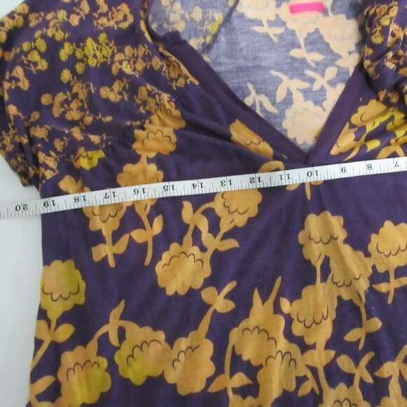 LUX Purple V-Neck Floral Top - Picture 7 of 9
